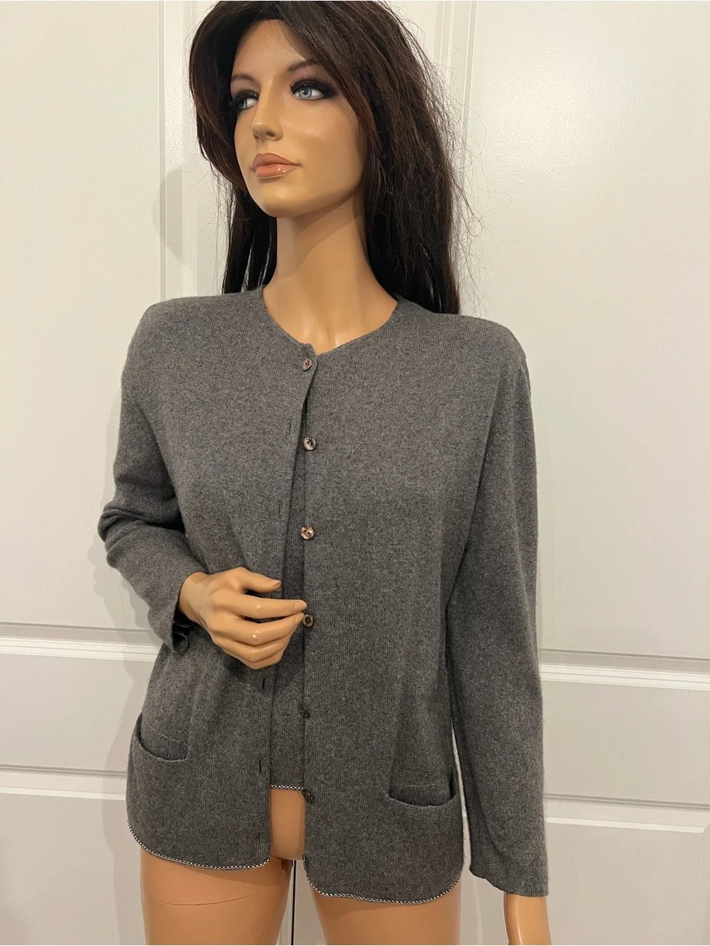 Vintage CHANEL '98A Chain Trim Cashmere Silk Gray Cardigan Sweater Twin Set Fr40